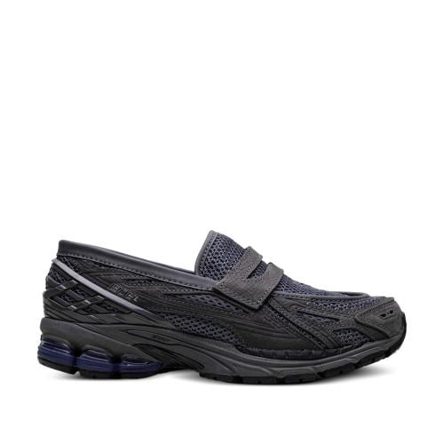 Junya Watanabe MAN x New Balance 1906L loafers
