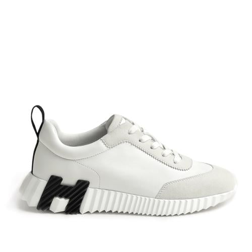 Bouncing sneaker