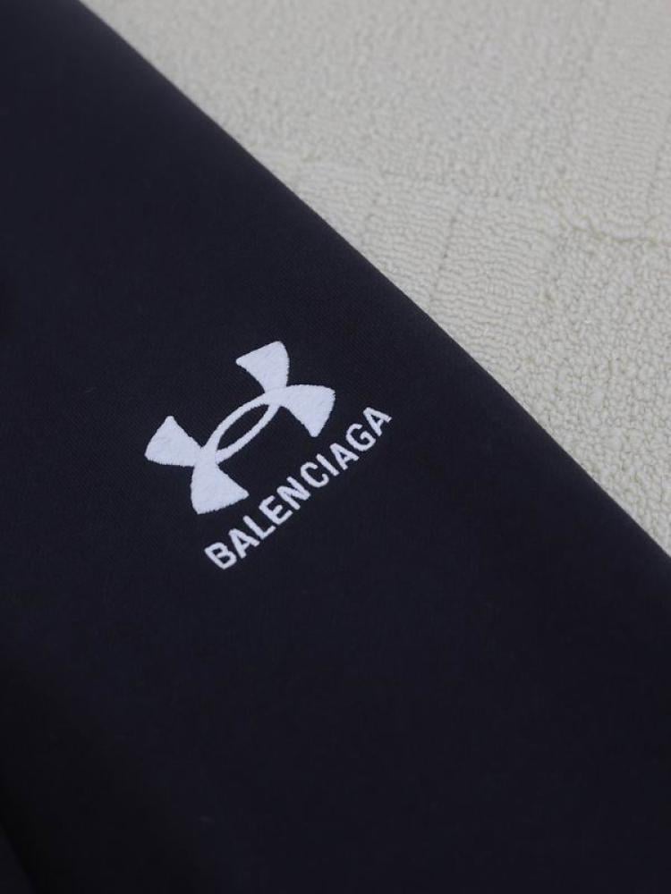 balenciaga x under armour baggy pants
