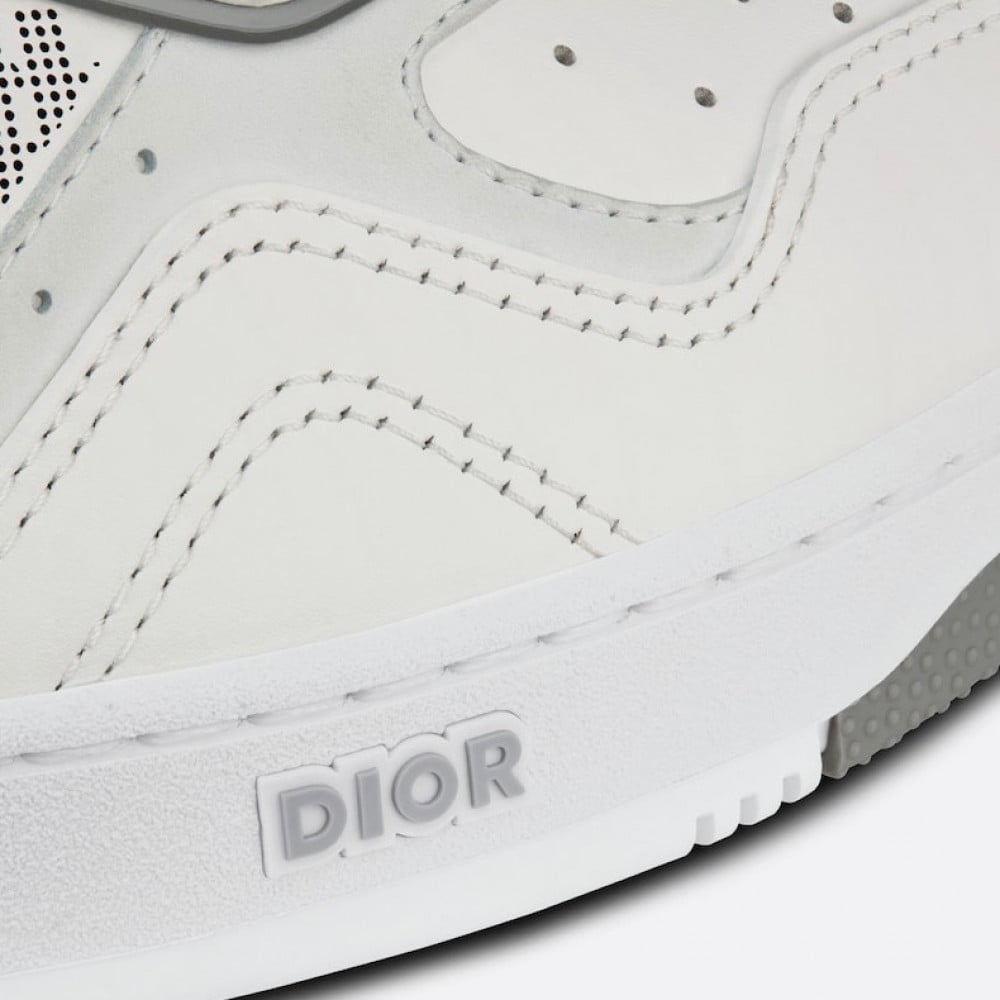B27 LOW-TOP SNEAKER