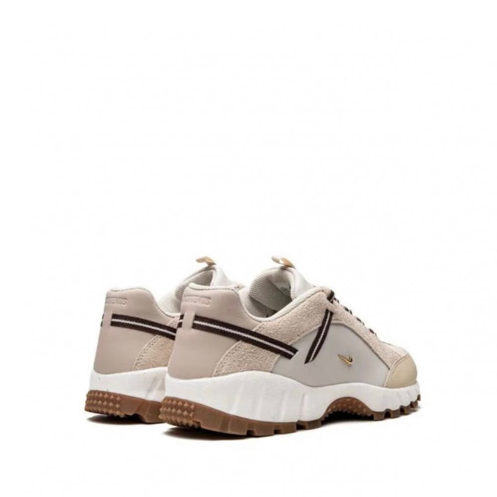 Air Humara x Jacquemus Light Bone and Gold