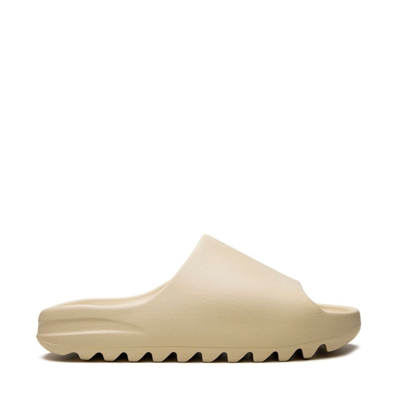 YEEZY SLIDE