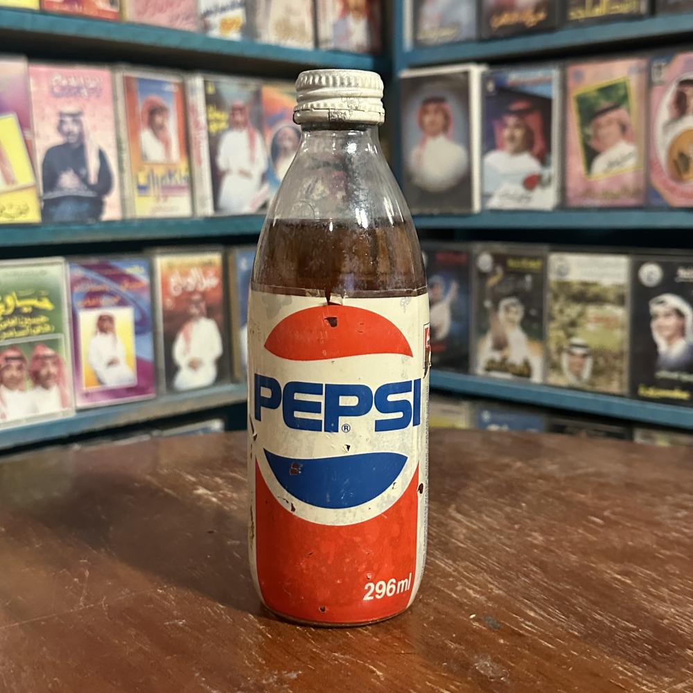 بيبسي قزاز الثمانينات مختومة ومخزنة (296 مل)