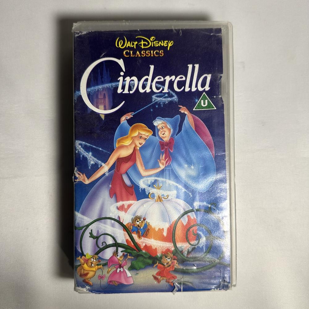Vhs فلم سندريلا  دزني كلاسيك  Disney Cinderella  classic 1