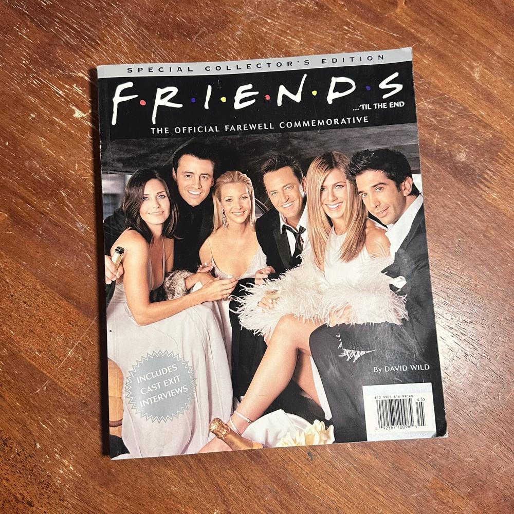 مجلة  إصدار تذكاري للمقتنين 150 صفحه - Friends Farewell Collector’s Edition