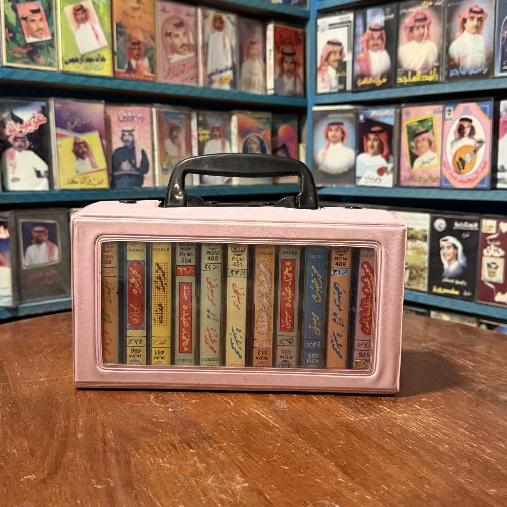 شنطة كاسيتات بسعة 16 كاسيت