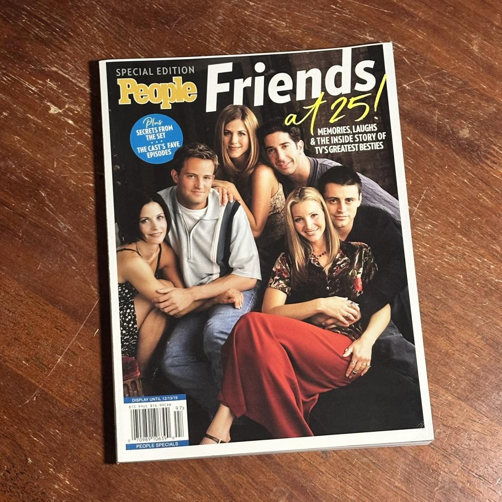 إصدار تذكاري للمقتنين 100 - People Special Edition – Friends at 25