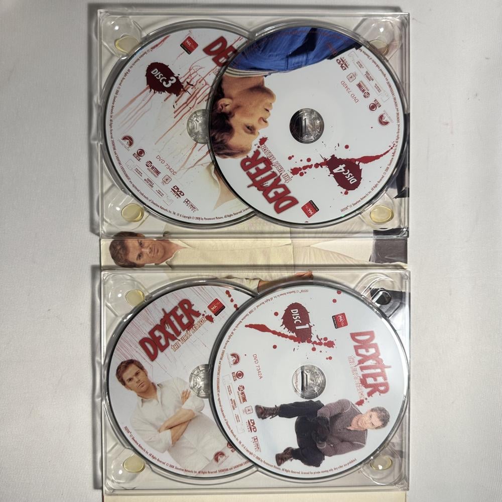 مسلسل ديكستر  Dexter dvd الجزء الاول والثاني الاصلي