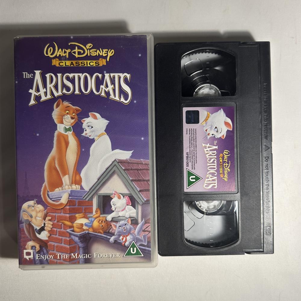 فلم قطط ذوات  The Aristocats الاصلي