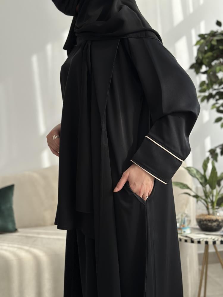 عباية منال