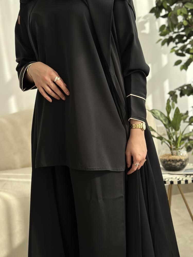 عباية منال