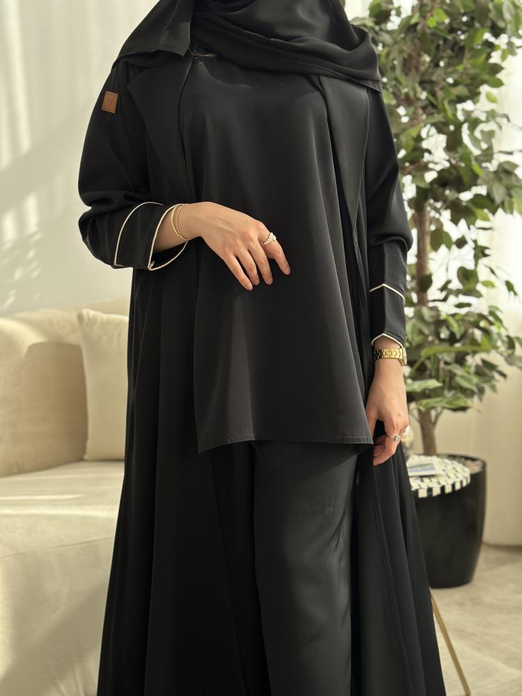 عباية منال