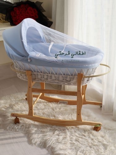سلة موسى مع حامل بكفرات