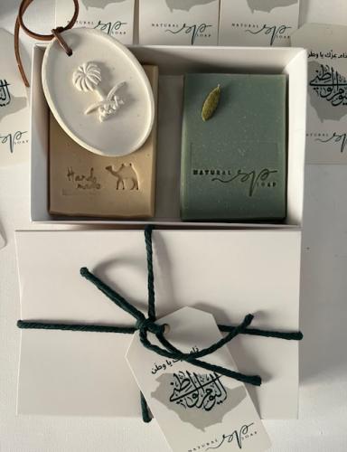 الابل والهيل