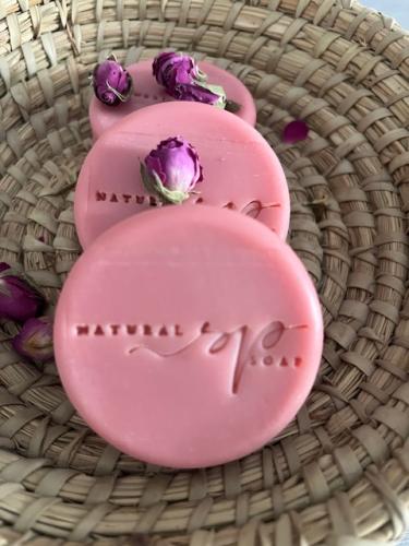 صابونة دائرية بالورد