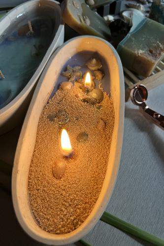 شمعة الشاطئ