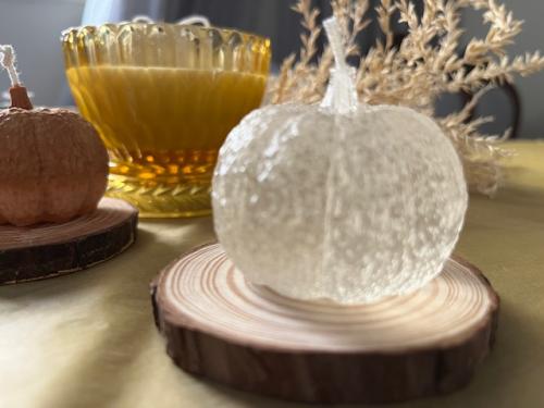 شمعة الجل الشفاف برائحة الكارميل