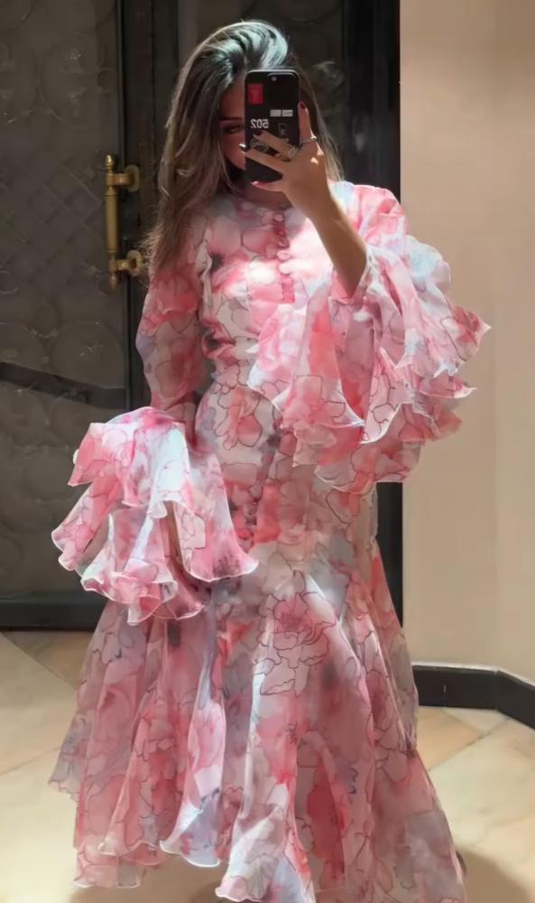 فستان ناديه