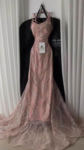 فستان يارا