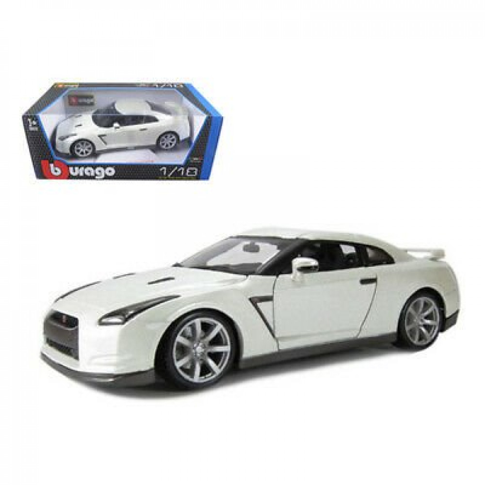 Nissan GT-R (2017) - Burago 1:24 - BU21082WH