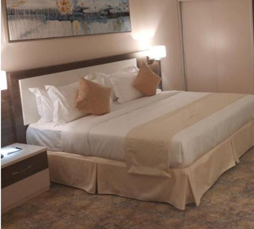 غرفة نوم فندقية كلاسيك اوهايو