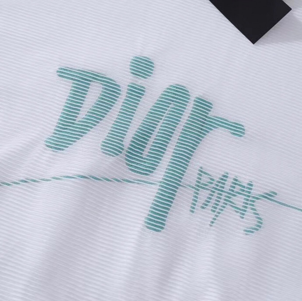 Dior T-shirt