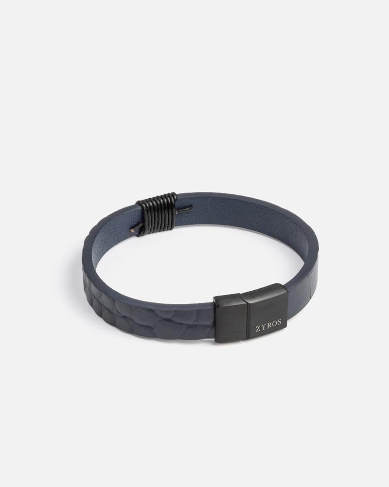 Men's bracelet with a wide design in blue