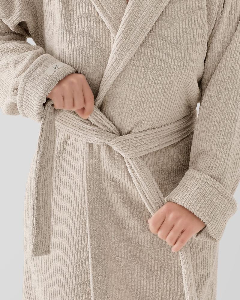 Warm beige bathrobe اختر المقاس:(M)
