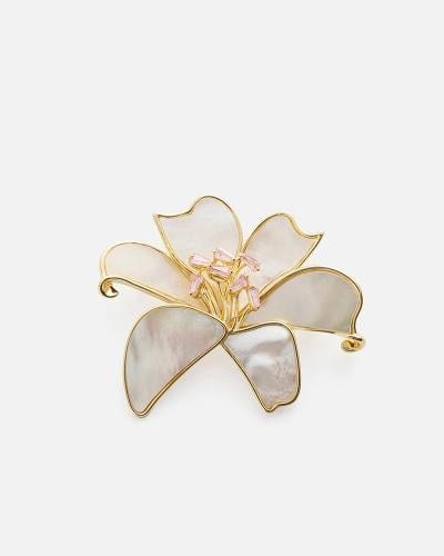 Elegant women's brooch in gold
