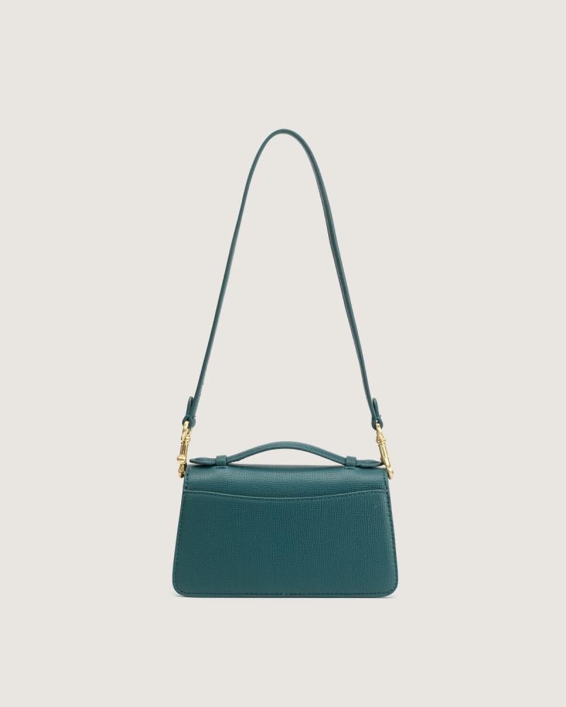 شنطة نسائية لكل الأوقات بلون أخضر