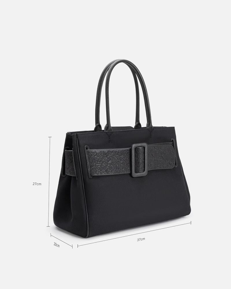 شنطة نسائية كلاسيك بلون أسود