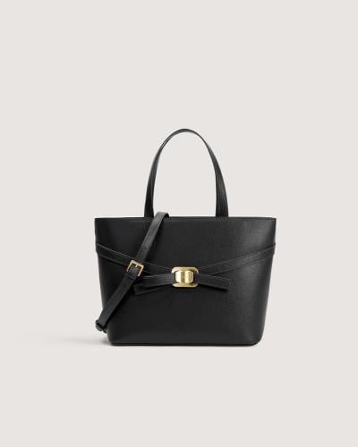 Women's handbag, perfectly sized, in black