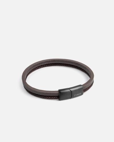 Men's bracelet with a design of two bracelets together in brown