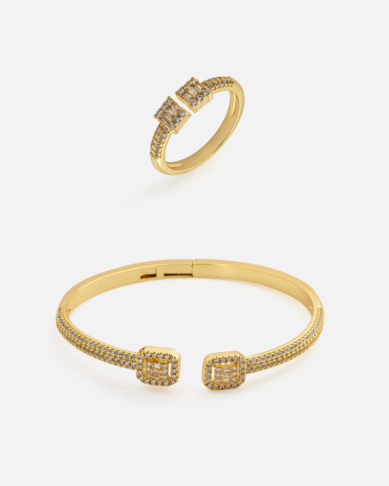 Eye-catching bracelet and ring set in gold