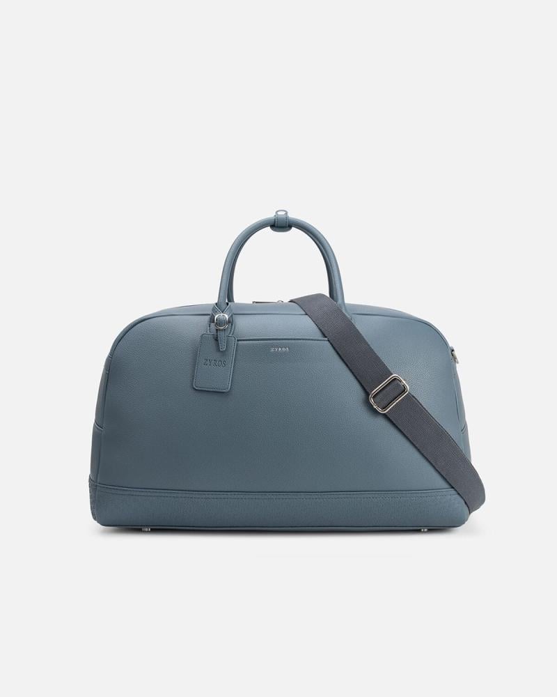 شنطة واسعة تناسبك في رحلاتك بلون أزرق