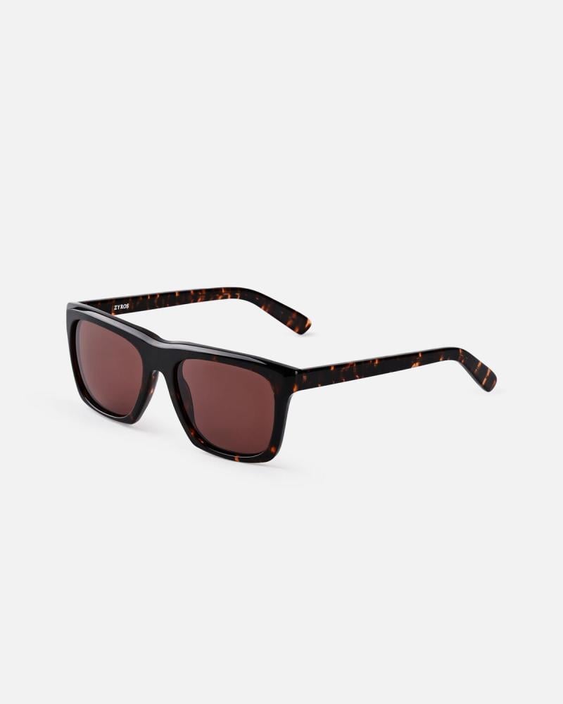 Women's sunglasses with a modern design in brown