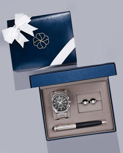 A stylish men's gift