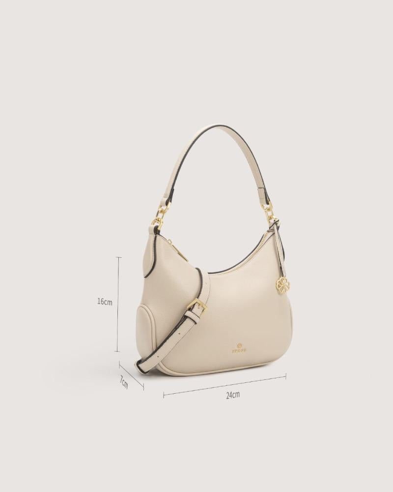 Women's everyday bag in beige