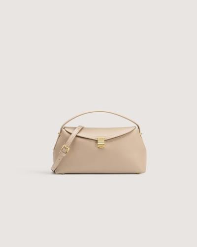 Women's bag in a perfect size in beige