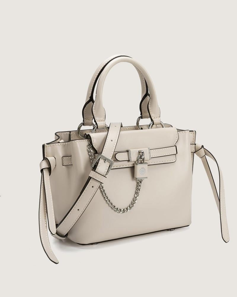 Classic women's bag in beige