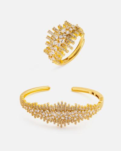 Women's gold ring and bracelet set