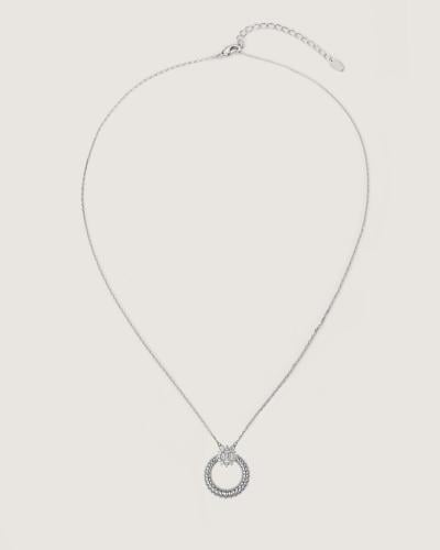 Women's necklace with a modern design in silver