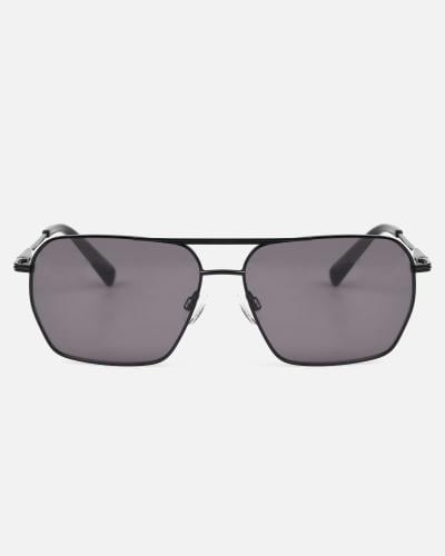 Stylish men's sunglasses in black