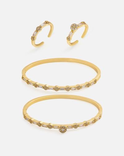 Women's gold accessory set