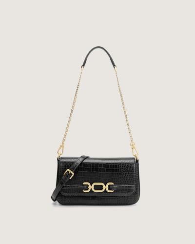 A practical bag made of luxurious black leather