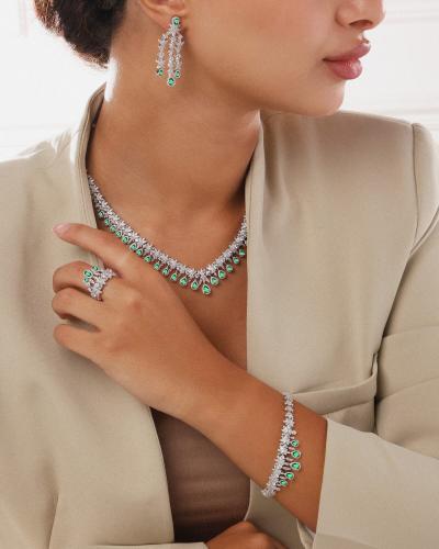 Luxury women's accessory set in silver and green