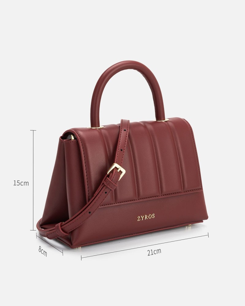 Women's bag with classic design