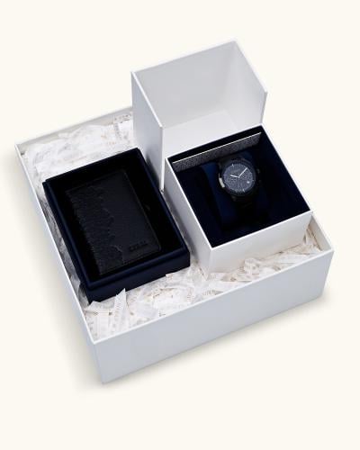 Stylish men's gift set: watch and wallet