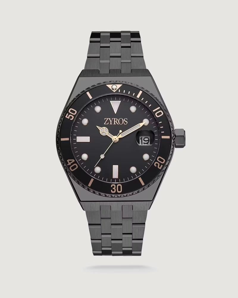 Men's watch with gray steel strap