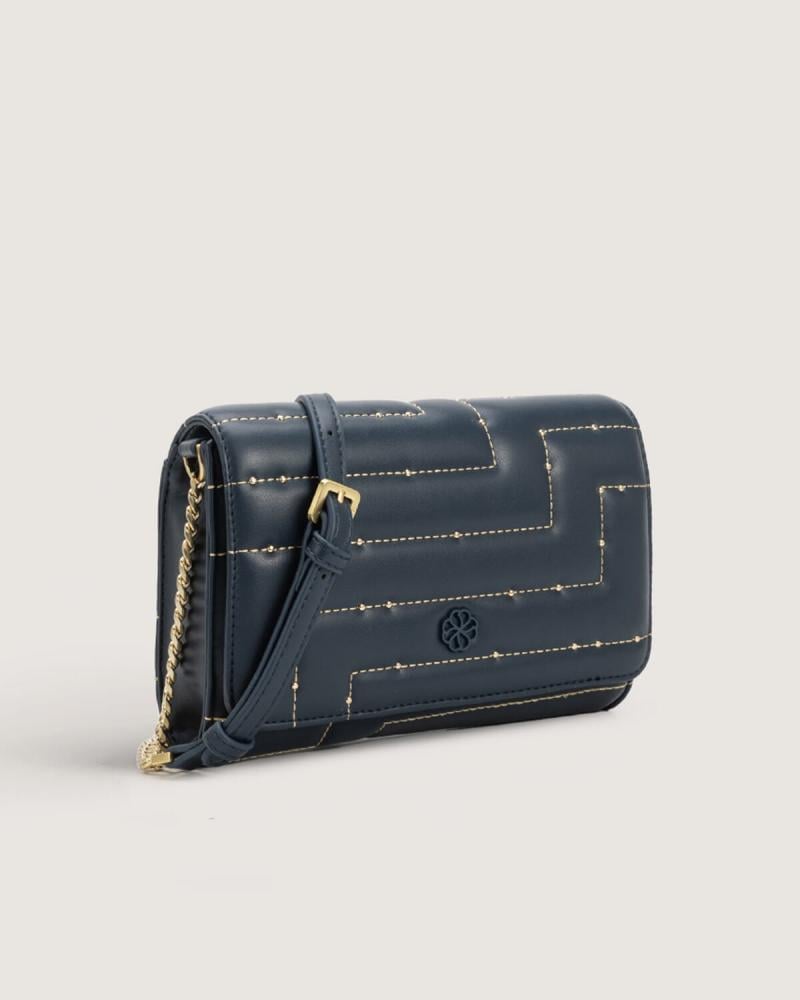 شنطة فِضة النسائية بحجم صغير بلون أزرق